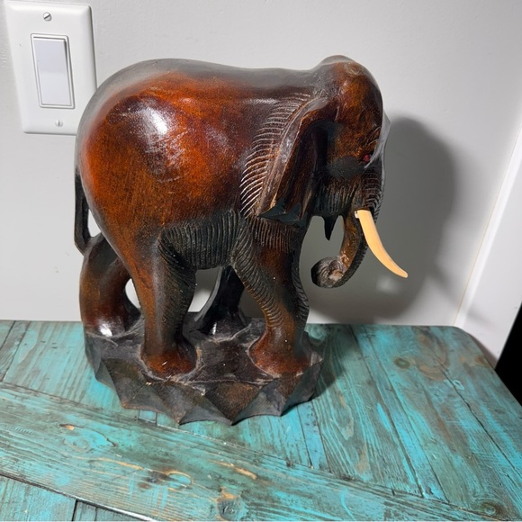 Vintage Large Hand Carved Wooden Elephant - Picture 2 of 10